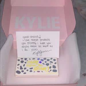Kylie Cosmetics Calm before the storm palette